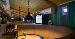 1 — подробнее о зале