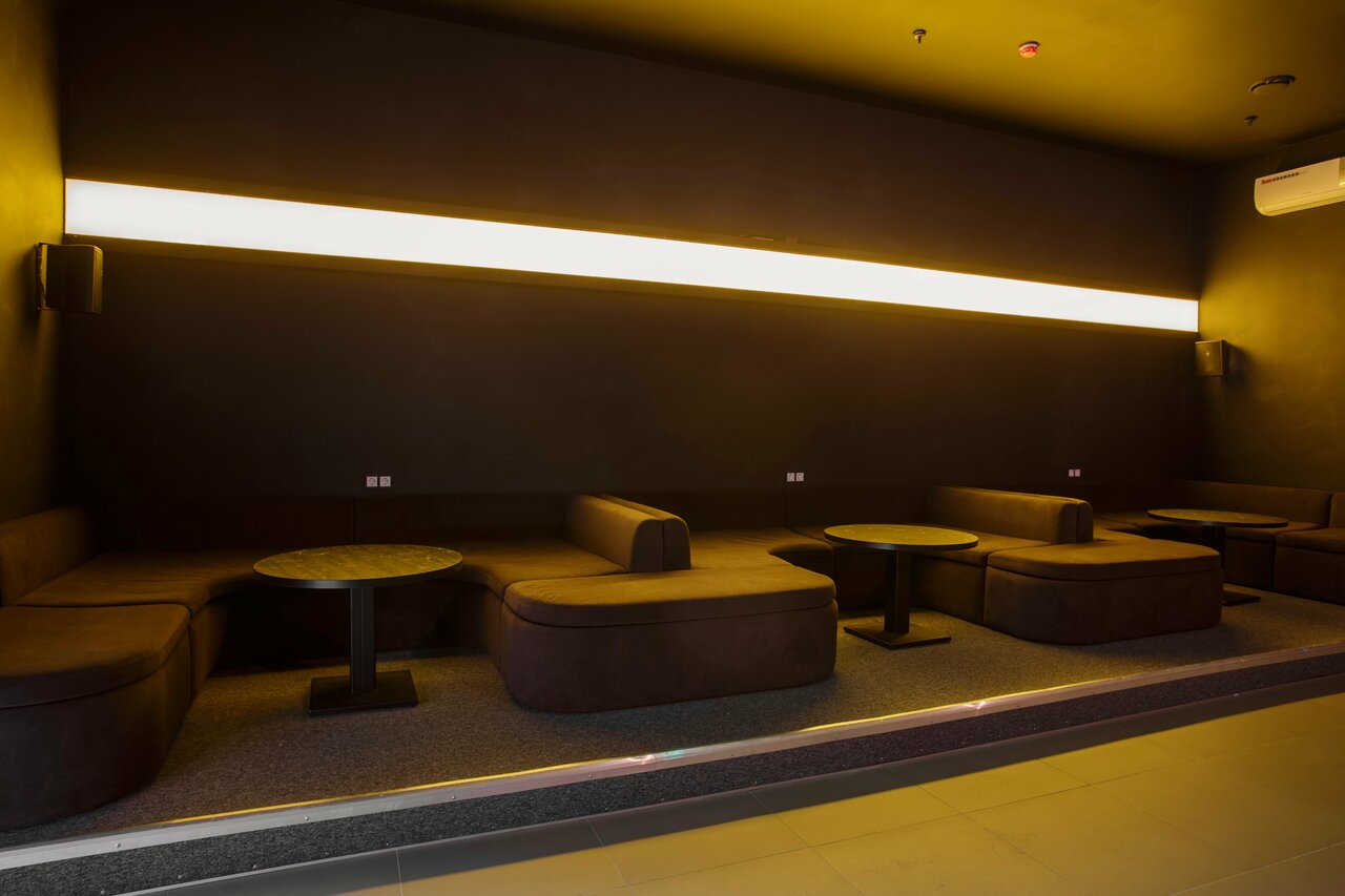 Ape Hookah Lounge — Ape Hookah Lounge