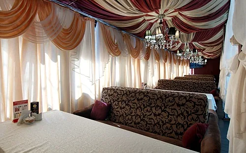 Чайхана Баракат — Чайхана Баракат