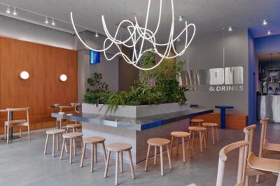 Udon Noodles & Drinks — интерьер зала