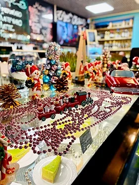 Мегаполис — Мегаполис