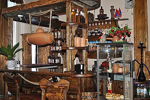 Армянский дом — Армянский дом
