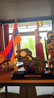 Армянский дом — Армянский дом