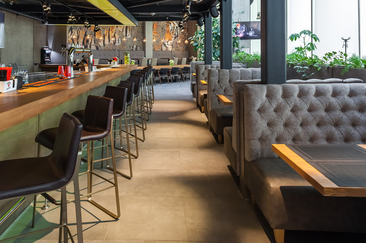 Bar Bq Cafe — Bar Bq Cafe