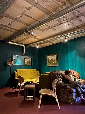 Ясно, Москва — фото площадки