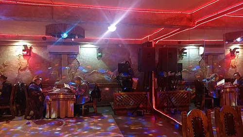 Старая крепость — Старая крепость