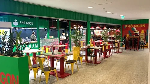Зал — Pho Ngon