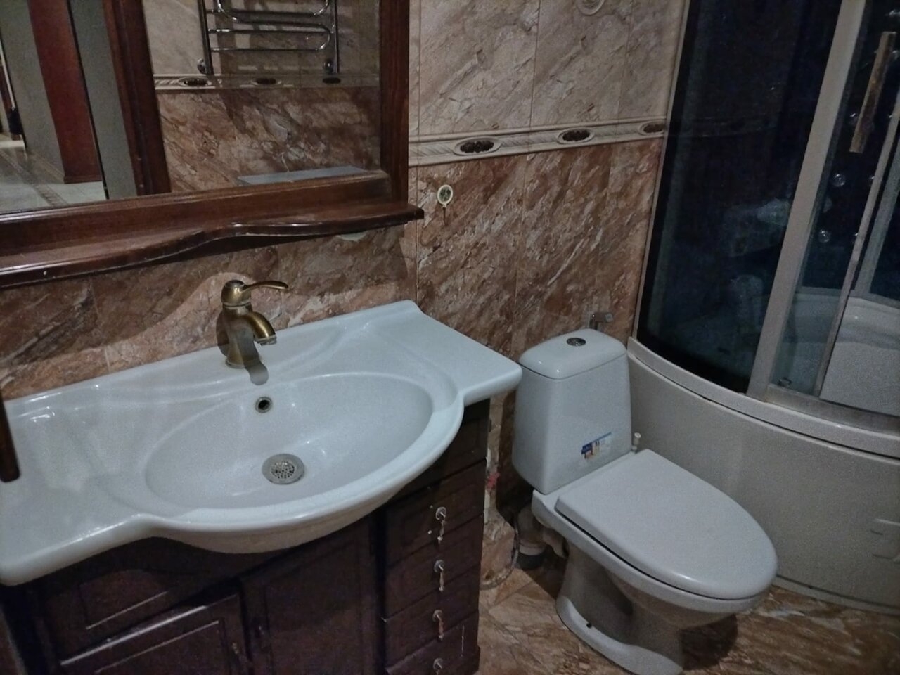 Зал — Городской