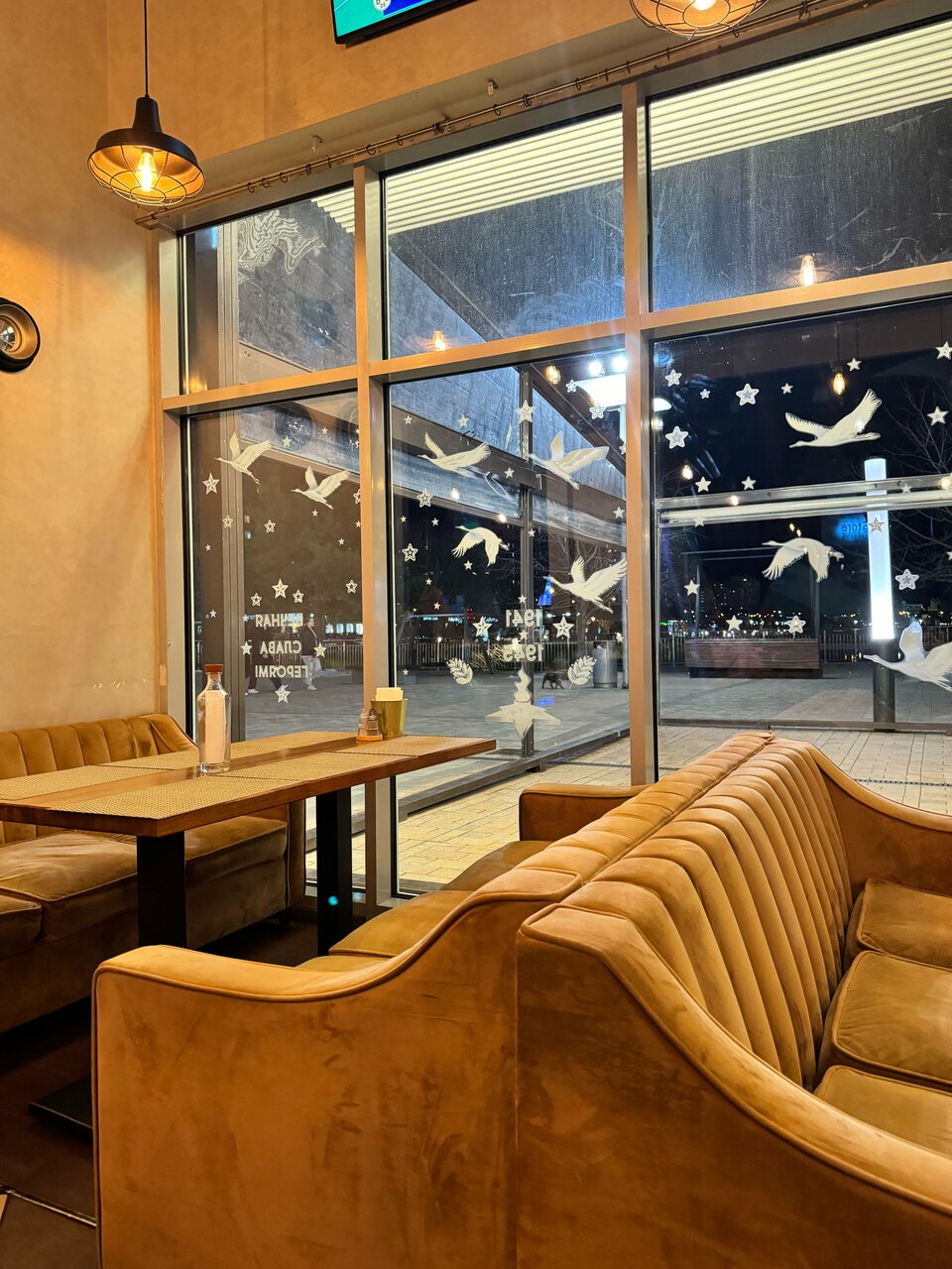Зал — Buddy Bar