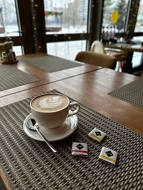 Зал — Buddy Bar