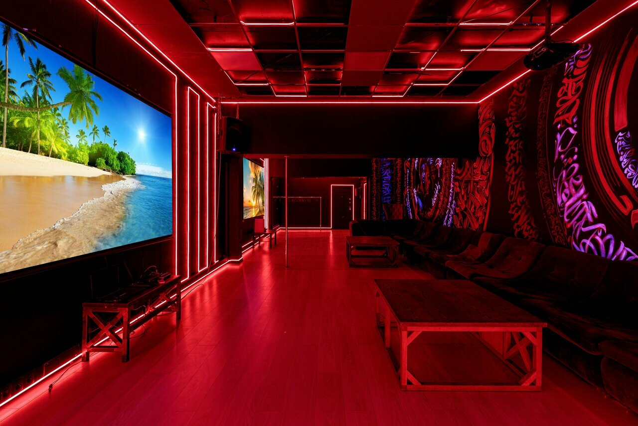 Зал — Loft For Party