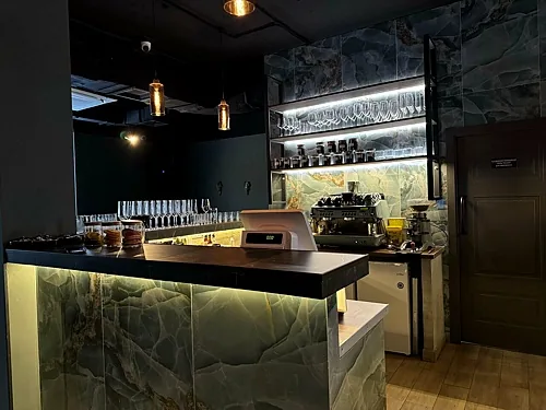 Зал — Ichchi lounge