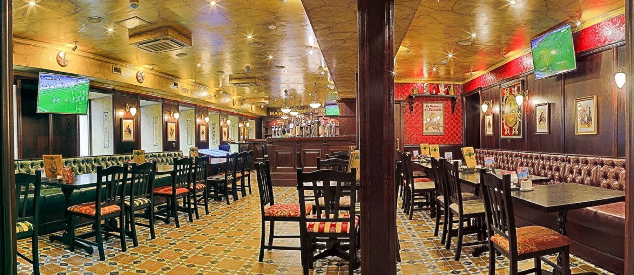 O'Connell's Pub, Зал — фото