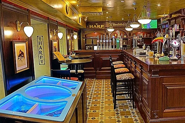 O'Connell's Pub, Зал — фото
