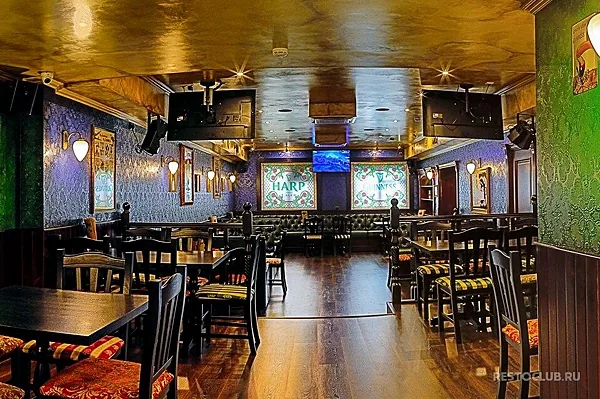 O'Connell's Pub, Зал — фото