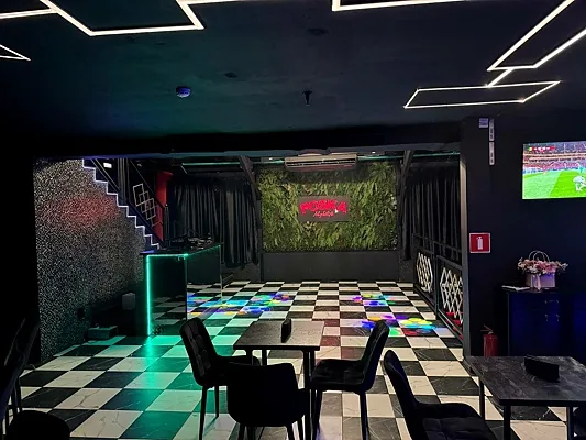 Poska Lounge, Зал — фото