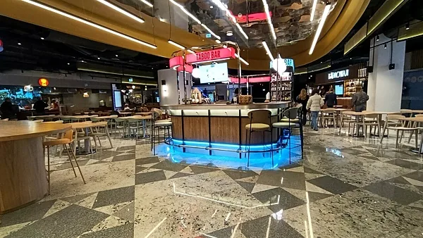Taboo Bar, Зал — фото