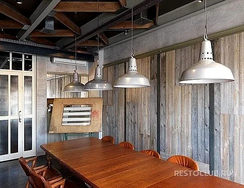 Зал — Strelka bar