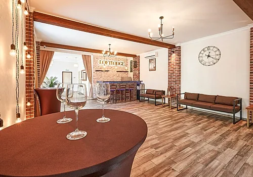 Зал — Loft Lodge 2