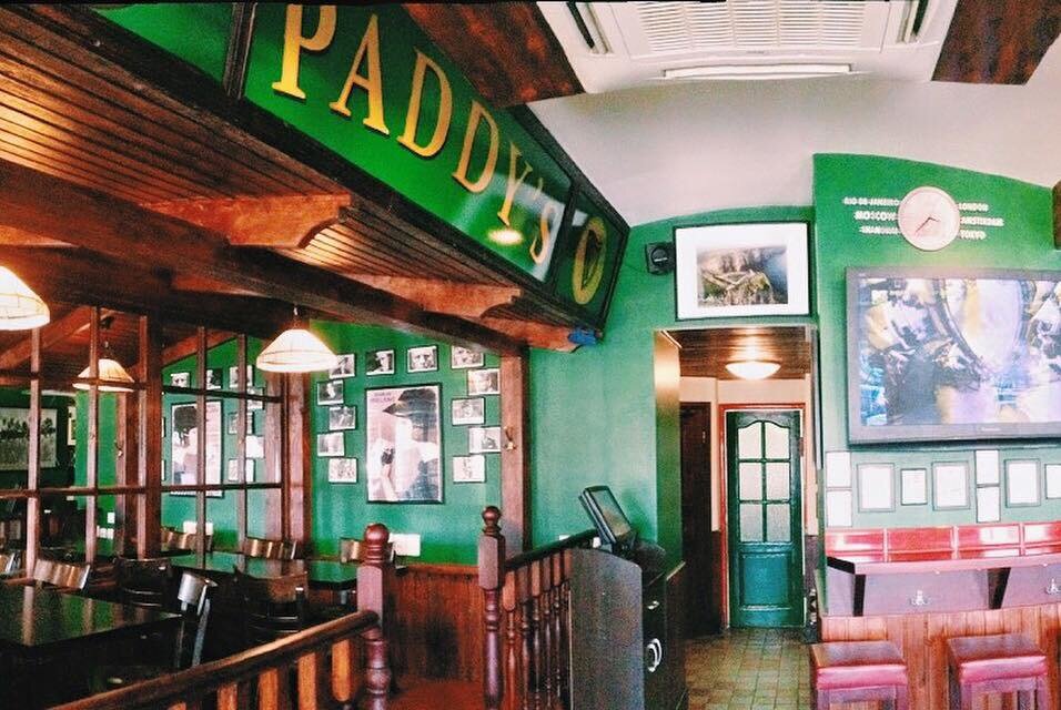 Зал — Paddy's