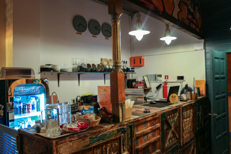Зал — Barista Bed&Breakfast