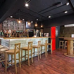 Крафт бар 69 Pints — Зал, фото банкетного зала