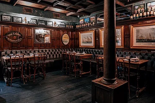Зал — The Libertines pub