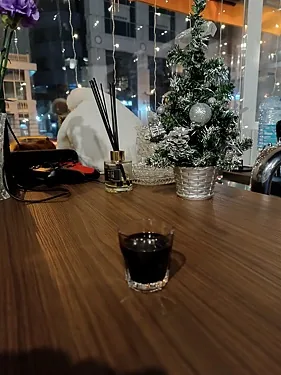 Зал — Алёша и Графин