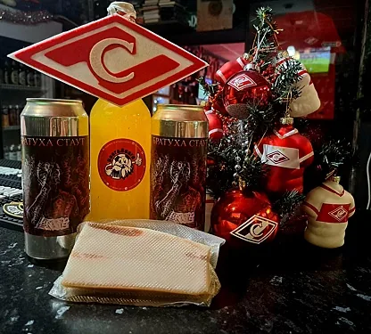 Зал — Beer & Beard Bar