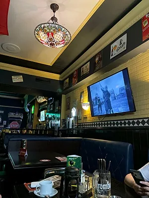 Harat's pub, Зал — фото