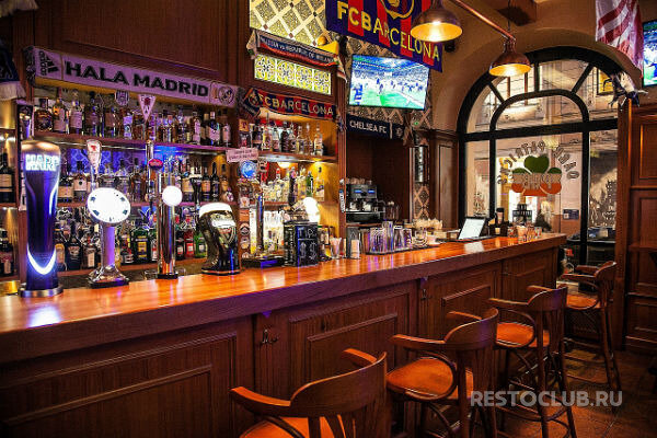 Зал — Dark Patrick's Pub