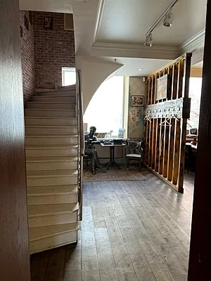 Дача Гашека, Зал — фото