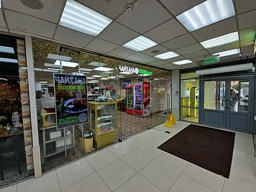 Зал — Чайхана Баракат