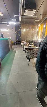 Зал — Плов центр