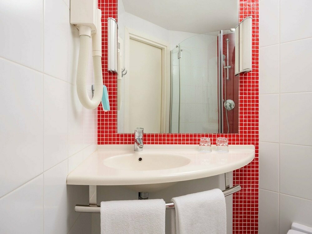 Зал — Ibis Москва центр Бахрушина