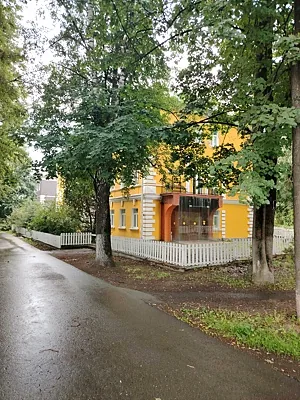 Orange House, Зал — фото