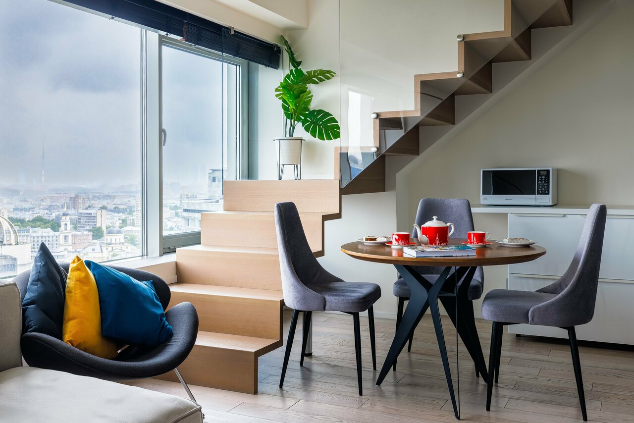 Зал — Intermark Residence