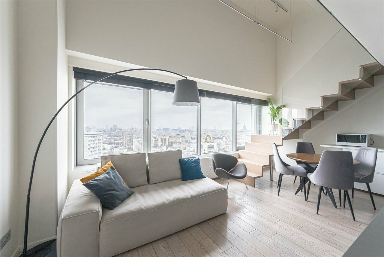Зал — Intermark Residence