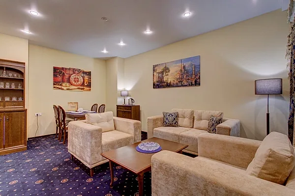 Комфорт Класс, Зал — фото