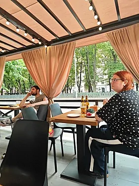 Зал — Хмель&Солод