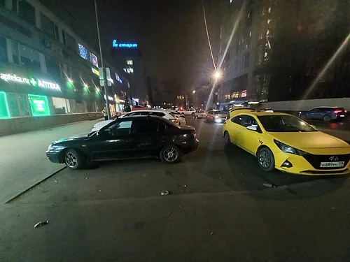 Зал — Ноокен Самса