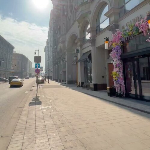 Зал — Петровка 17