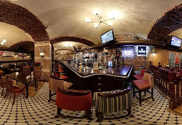 Punch & Judy Pub, Зал — фото