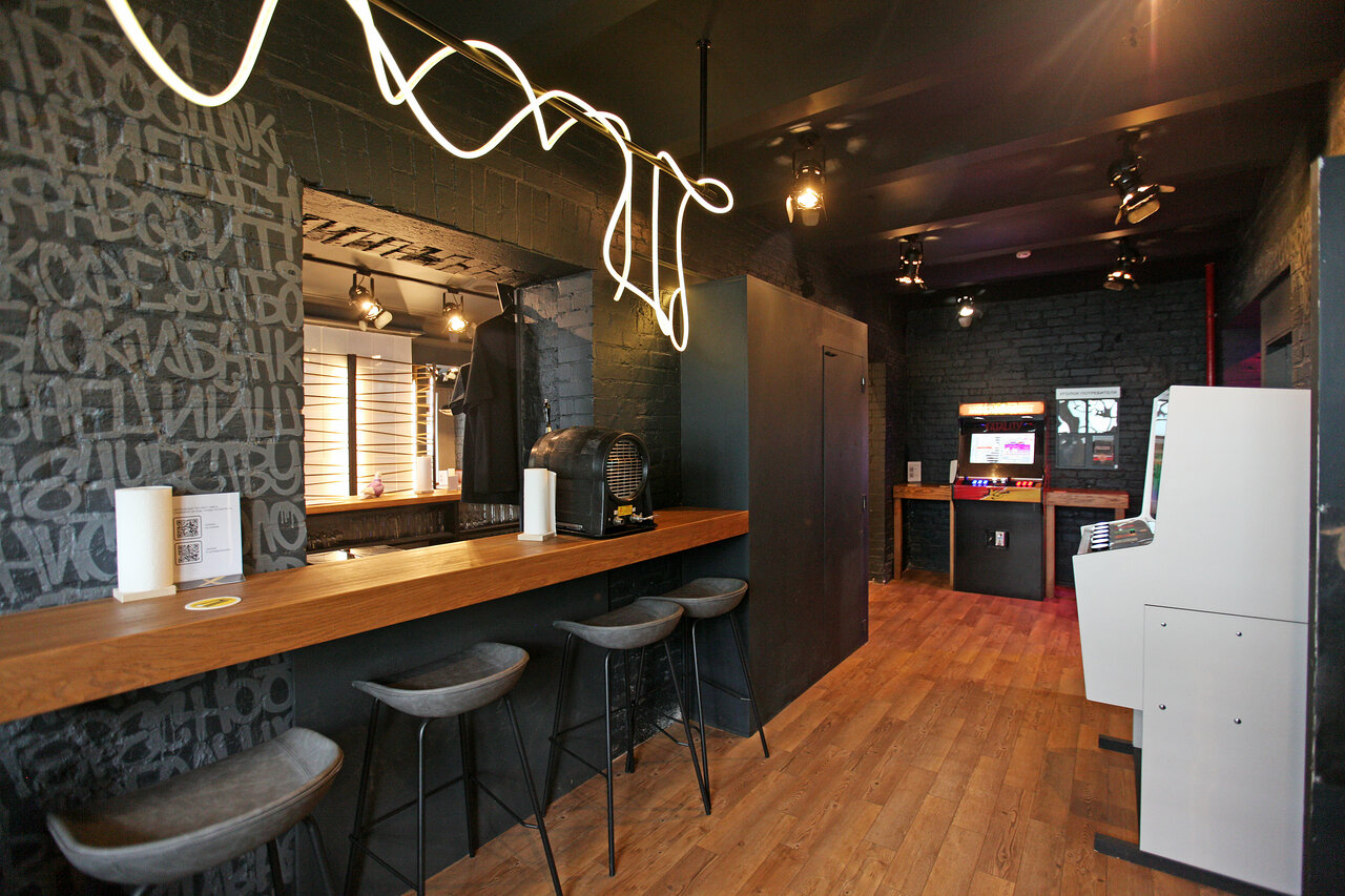 Зал — 4 Brewers Pub