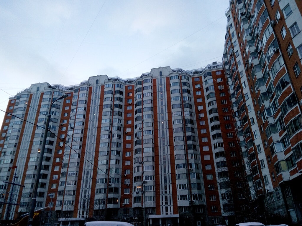 Зал — L&g
