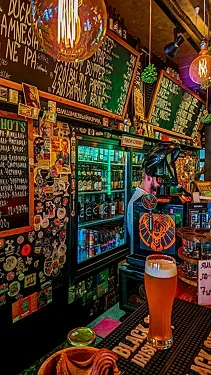 Зал — Bad Bro Bar