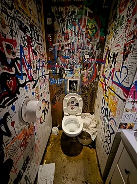 Iggy Pub, Москва — фото площадки