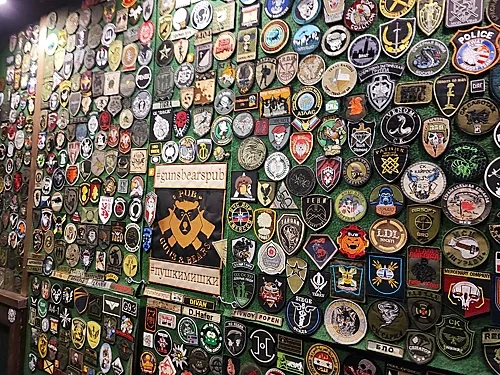 Guns & Bears Pub, Москва — фото площадки