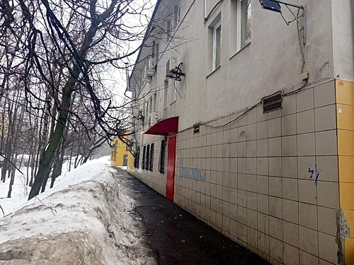 Зал — Массы