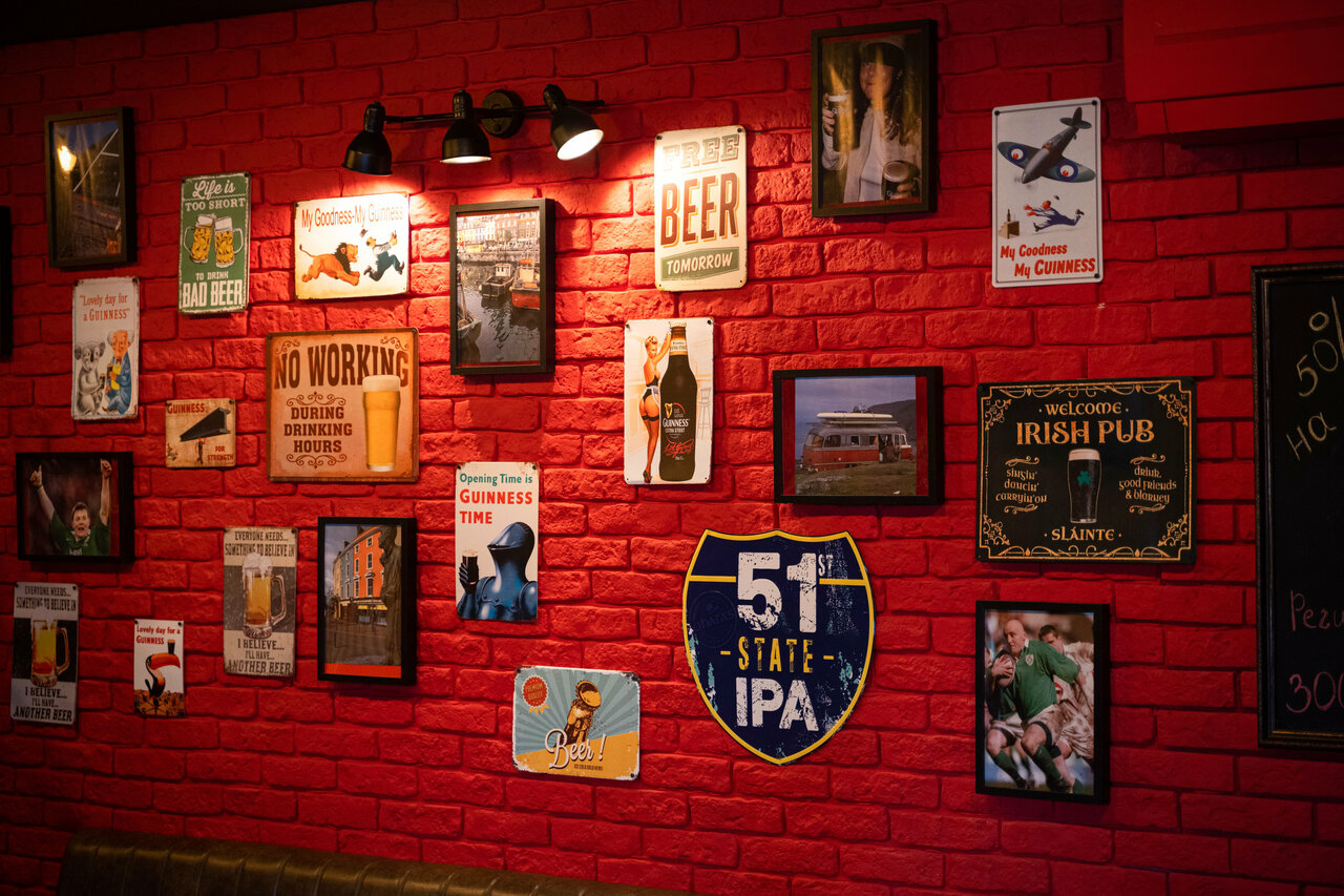 Зал — Irishman Pub